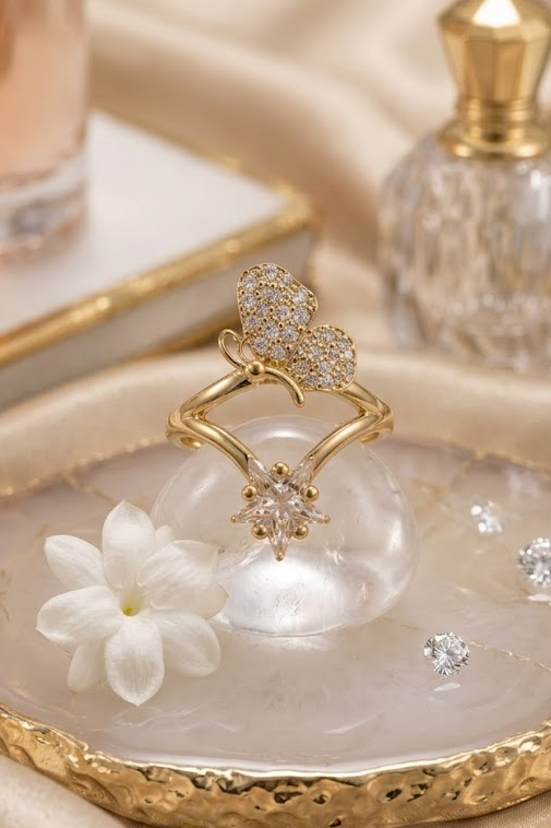 Glamour on Fingertips