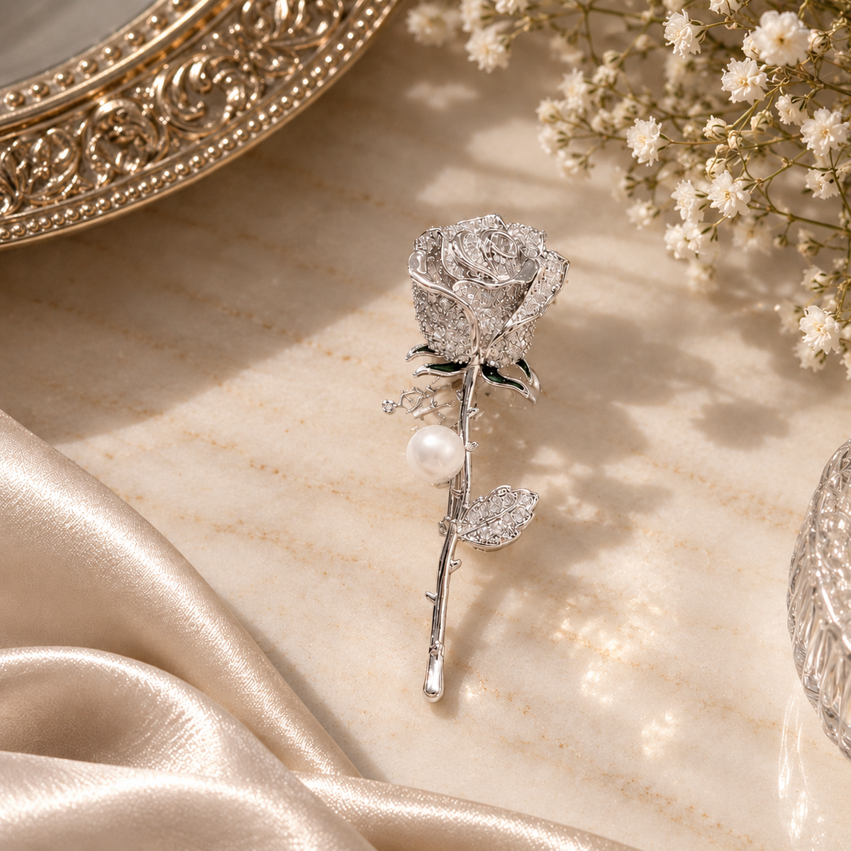 FROSTED ROSE